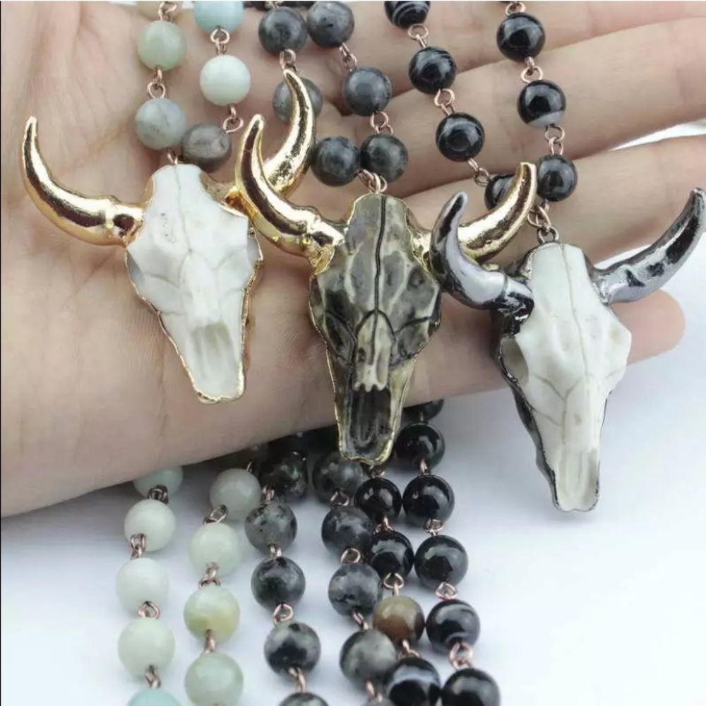 SALE LONGHORN SKULL HANDCRAFTED TRIBAL BEAD NECKLACE